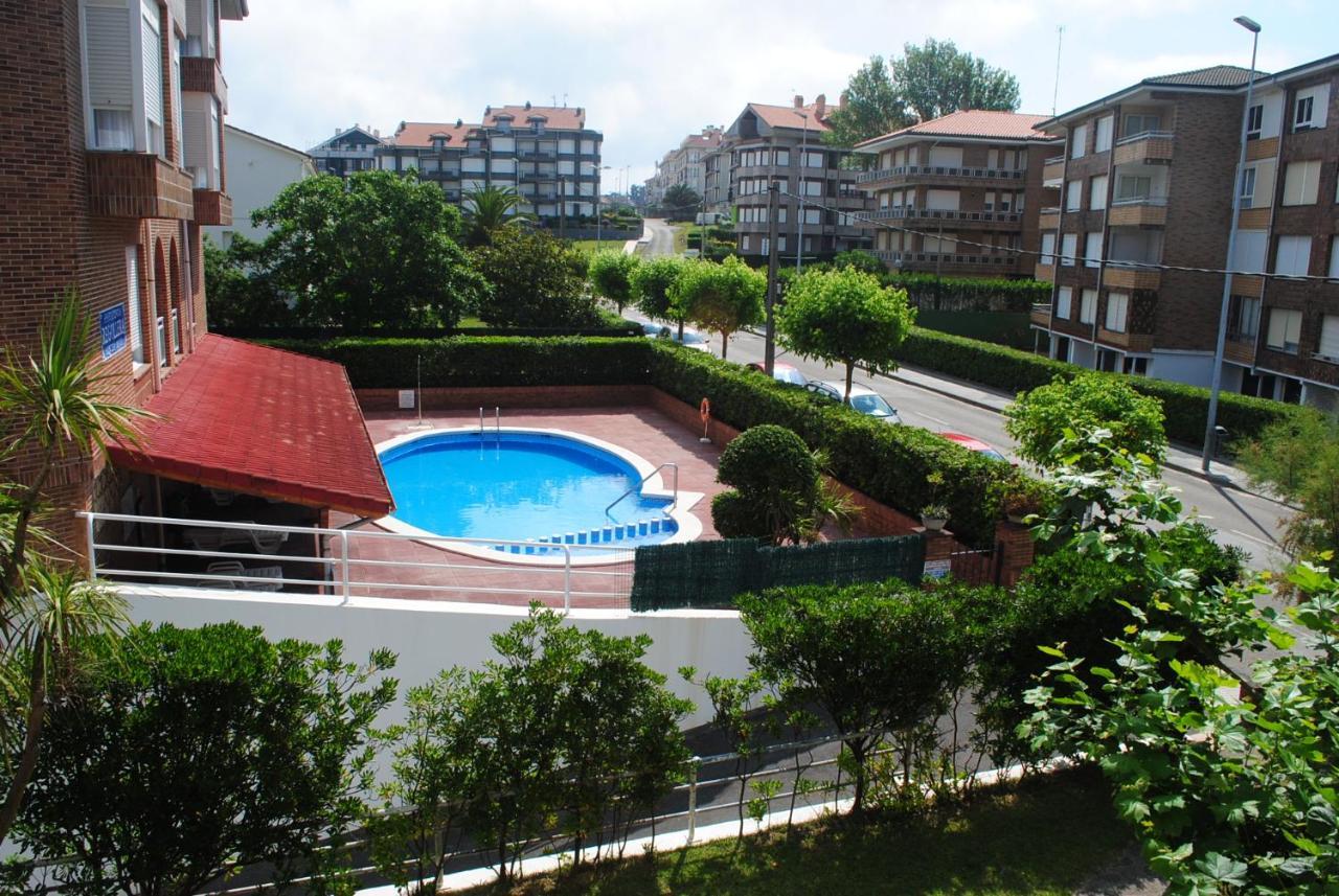Apartamentos Regollera Premium Con Garaje Noja Exterior photo